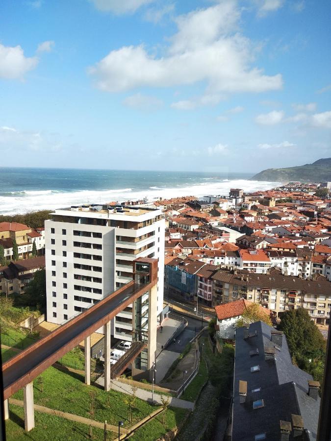 Sarakatua15: Spacious Family With Spectacular Views * Zarautz