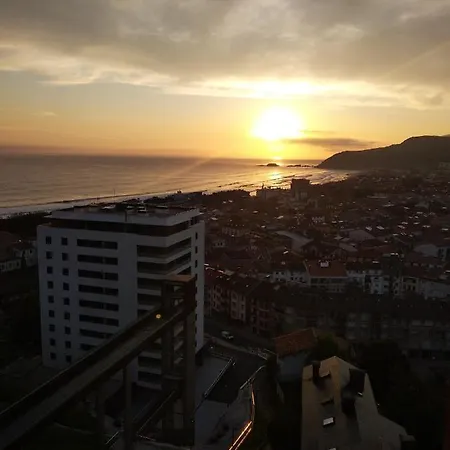 Oferta Especial Ultima Hora - Sarakatua15 - Vistas Espectaculares - Familias Y Parejas - 2 Dormitorios Independientes - Amplio Salon Cocina Comedor - Tarjeta Parking Ota Gratis - Estancia Minima 2 Noches - Zarautz Esterno foto